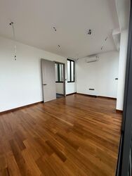 Simon Lane (D19), Terrace #561166031